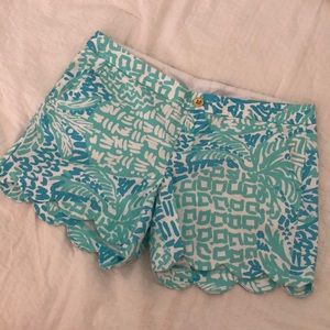 Lilly Pulitzer buttercup scallop shorts